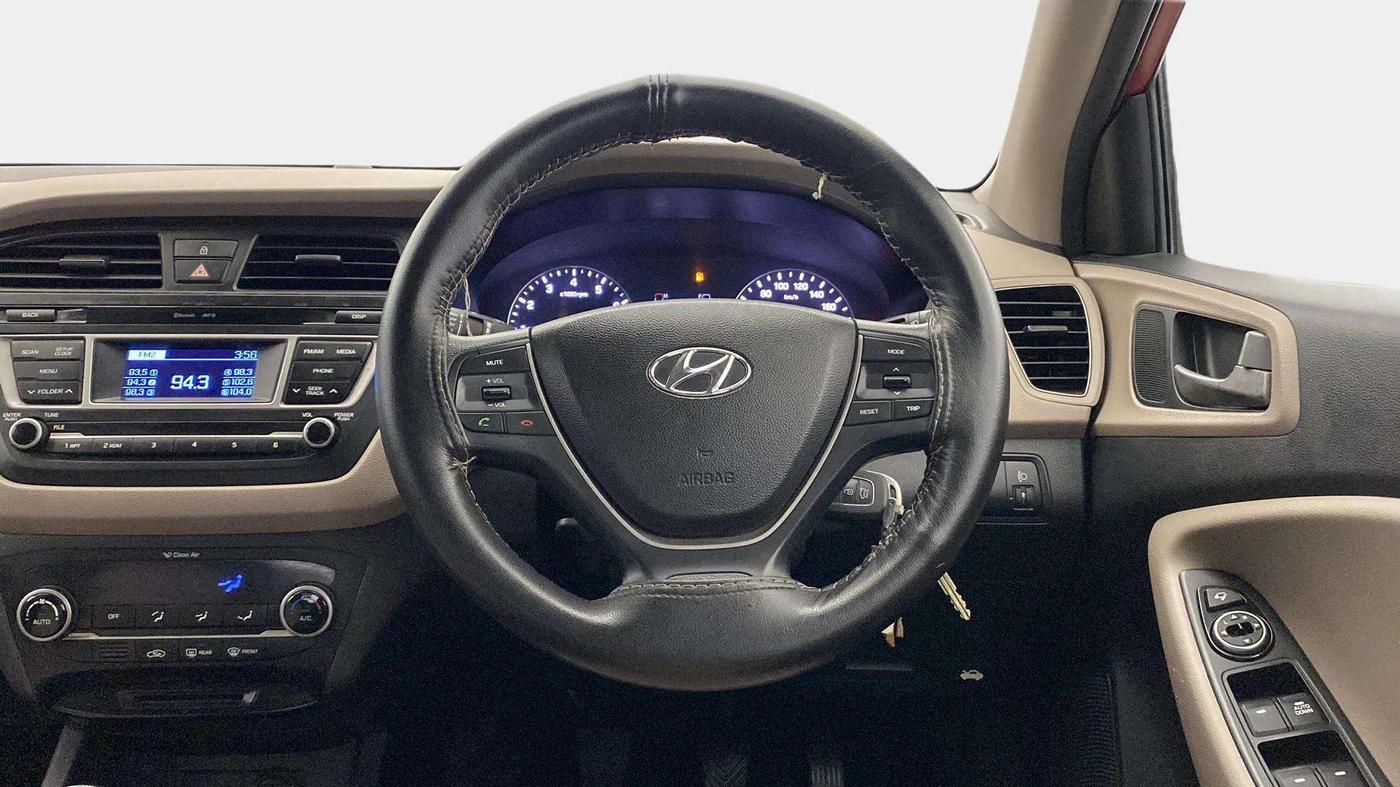 2016 Hyundai Elite i20 SPORTZ 1.2, Petrol, Manual, 44,927 km, Steering Wheel Close Up