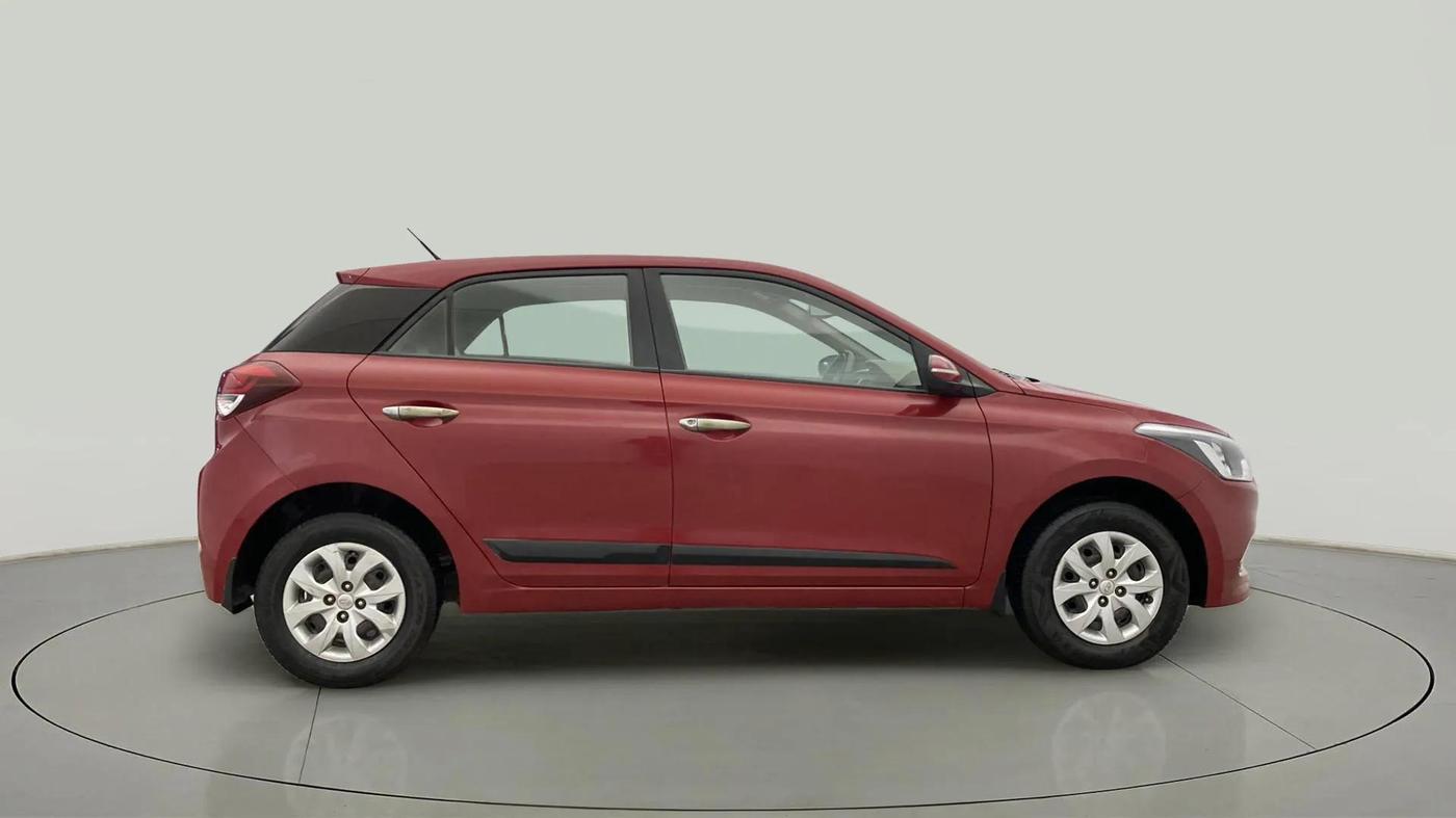 2016 Hyundai Elite i20 SPORTZ 1.2, Petrol, Manual, 44,927 km, Right Side View
