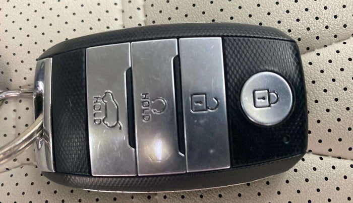 2021 KIA SELTOS HTX IVT 1.5 PETROL, Petrol, Automatic, 63,231 km, Key Close Up
