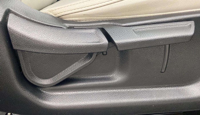 2021 KIA SELTOS HTX IVT 1.5 PETROL, Petrol, Automatic, 63,231 km, Driver Side Adjustment Panel
