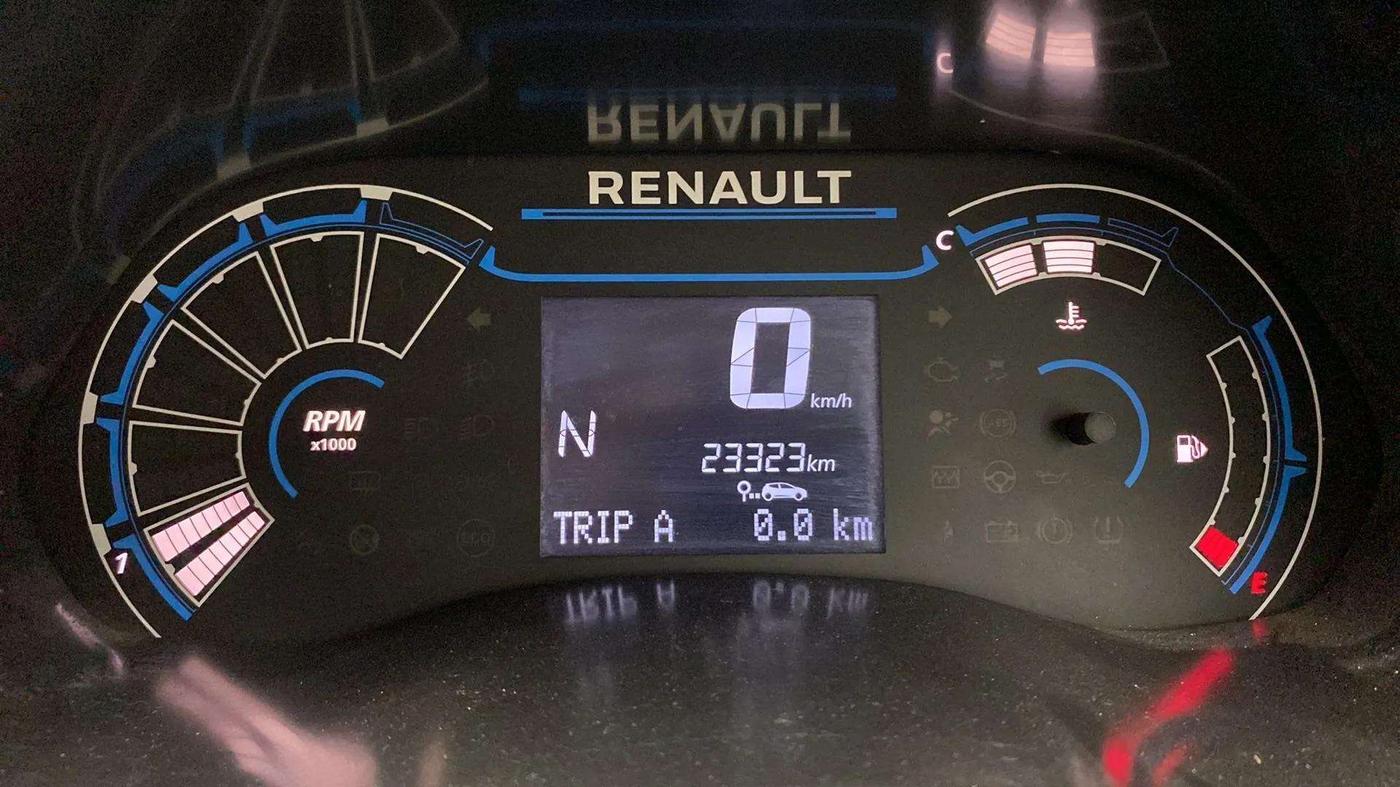 2022 Renault TRIBER RXZ AMT, Petrol, Automatic, 23,183 km, Odometer Image