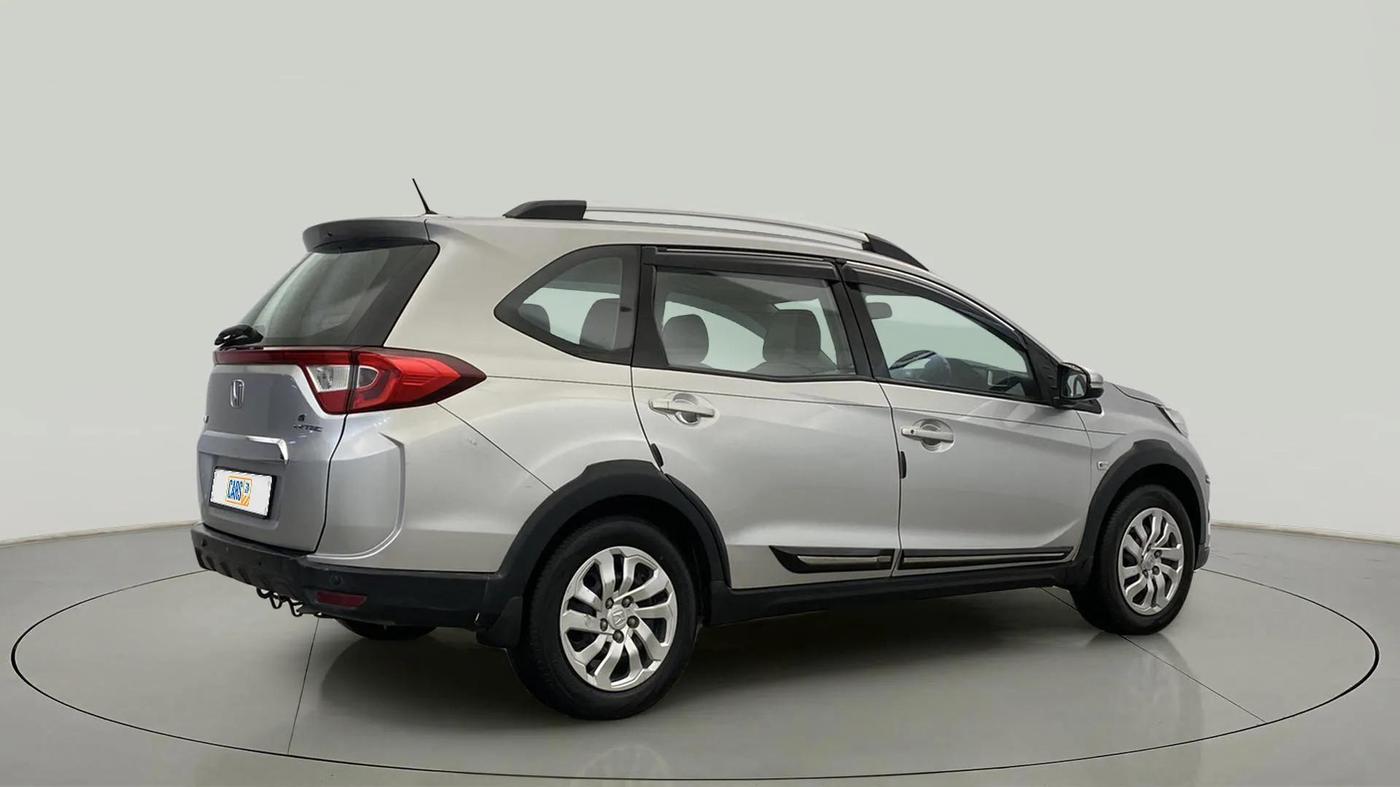 2018 Honda BR-V 1.5L I-VTEC S, Petrol, Manual, 76,657 km, Right Back Diagonal