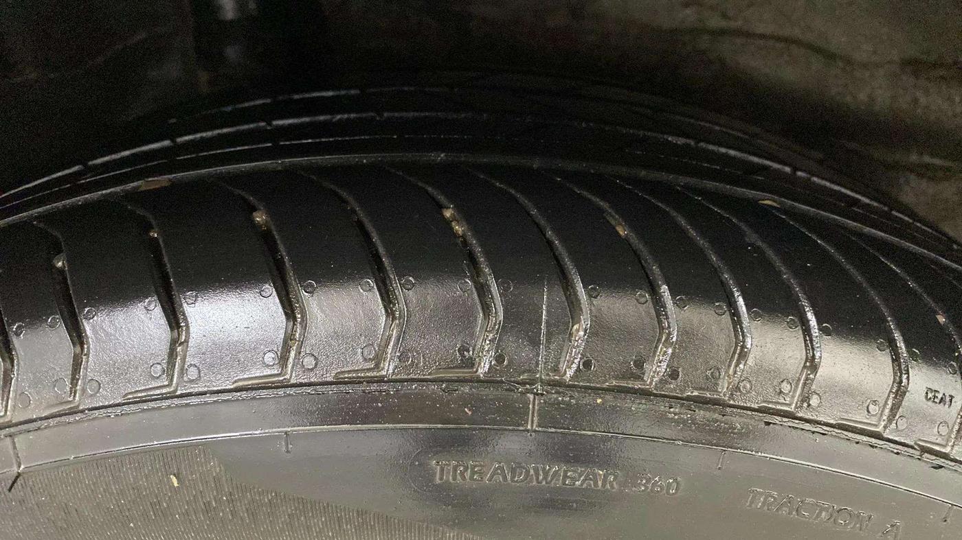 2018 Honda BR-V 1.5L I-VTEC S, Petrol, Manual, 76,657 km, Right Rear Tyre Tread