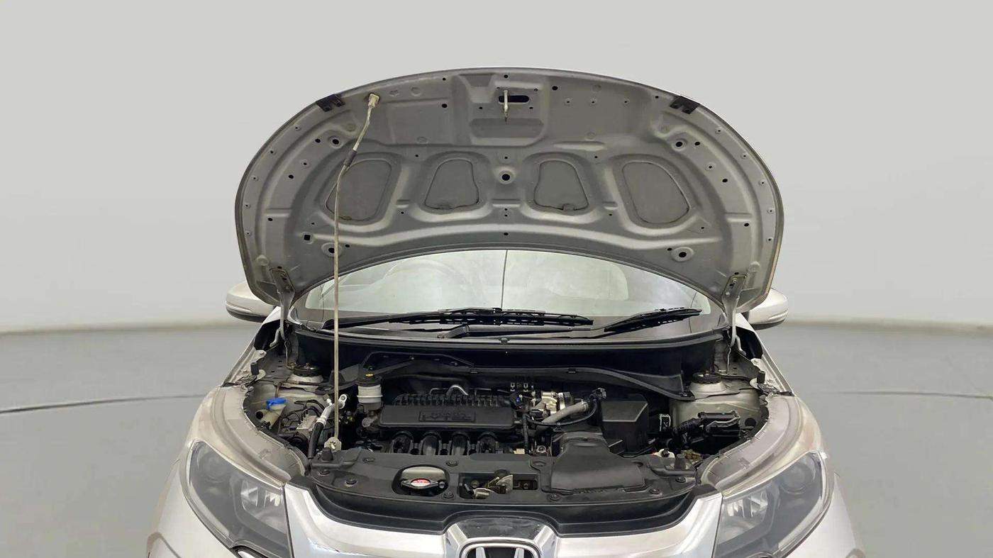 2018 Honda BR-V 1.5L I-VTEC S, Petrol, Manual, 76,657 km, Open Bonet