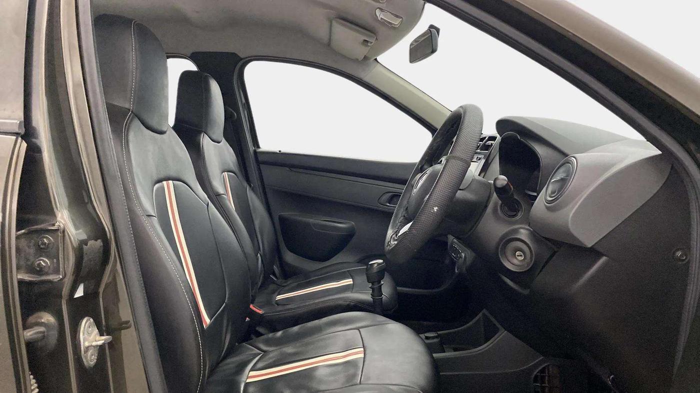 2018 Renault Kwid RXT 0.8, Petrol, Manual, 47,847 km, Right Side Front Door Cabin