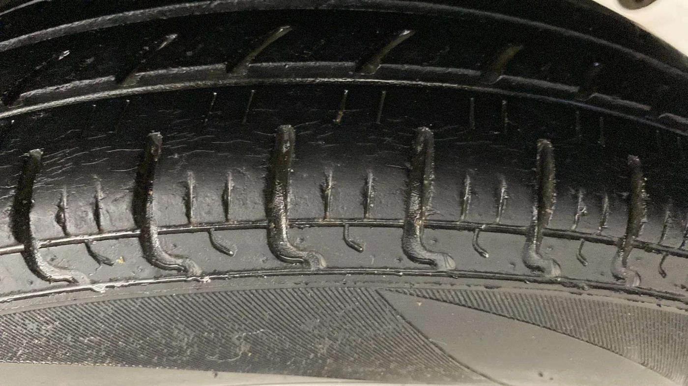 2018 Renault Kwid RXT 0.8, Petrol, Manual, 47,847 km, Left Rear Tyre Tread