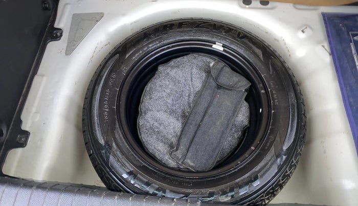 2017 Hyundai Elite i20 ASTA 1.2 DUAL TONE, Petrol, Manual, 31,134 km, Spare Tyre