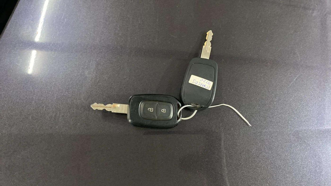 2018 Renault Duster RXS CVT, Petrol, Automatic, 53,026 km, Key Close Up