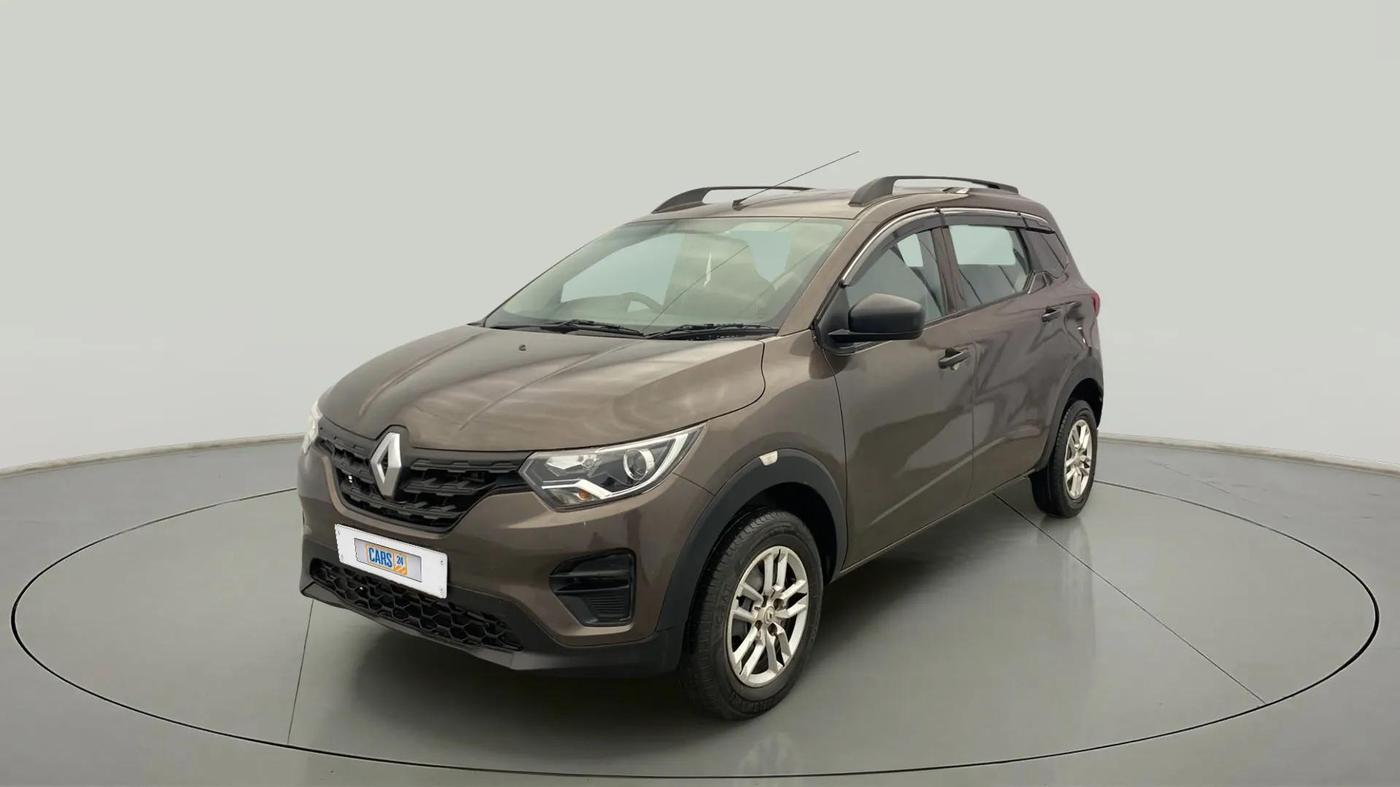 2022 Renault TRIBER RXL MT, Petrol, Manual, 39,770 km, Left Front Diagonal