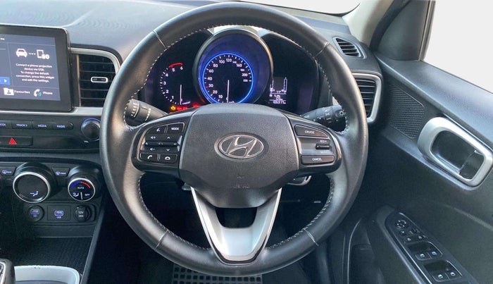 2020 Hyundai VENUE SX 1.5 CRDI, Diesel, Manual, 1,06,316 km, Steering Wheel Close Up