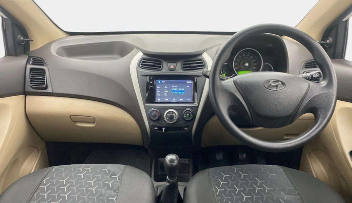 2017 Hyundai Eon MAGNA +, Petrol, Manual, 33,409 km, Dashboard