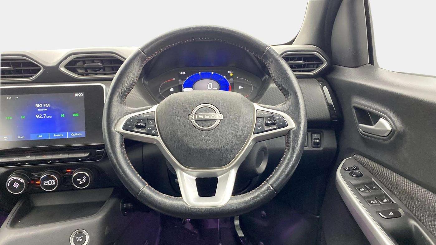 2021 Nissan MAGNITE XV PREMIUM TURBO (O) CVT DUAL TONE, Petrol, Automatic, 34,893 km, Steering Wheel Close Up
