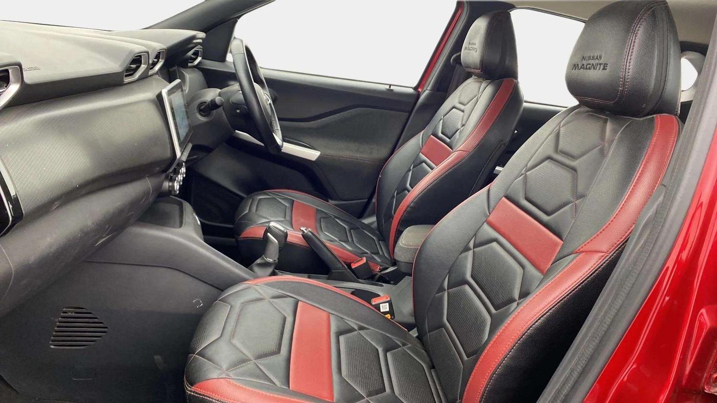 2021 Nissan MAGNITE XV PREMIUM TURBO (O) CVT DUAL TONE, Petrol, Automatic, 34,893 km, Right Side Front Door Cabin