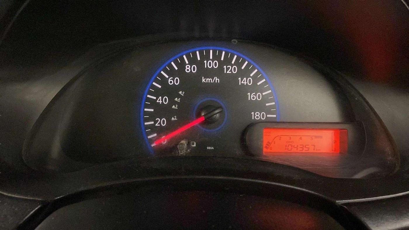 2016 Datsun Go T, Petrol, Manual, 1,04,448 km, Odometer Image