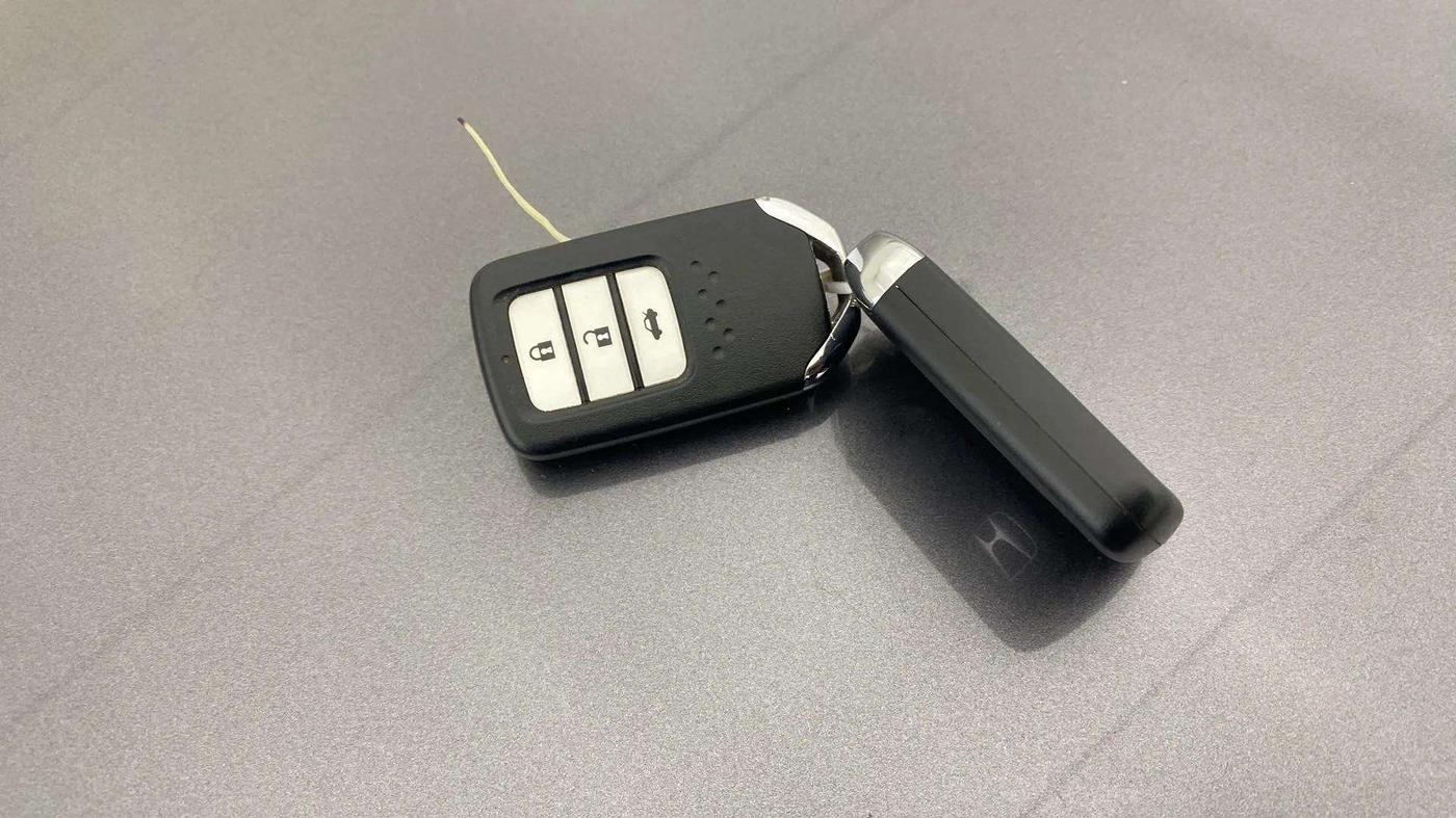2019 Honda City 1.5L I-VTEC V MT, CNG, Manual, 57,434 km, Key Close Up