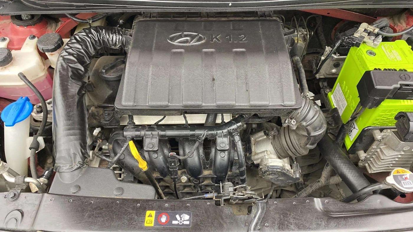 2022 Hyundai GRAND I10 NIOS SPORTZ AMT 1.2 KAPPA VTVT, Petrol, Automatic, 37,547 km, Engine View