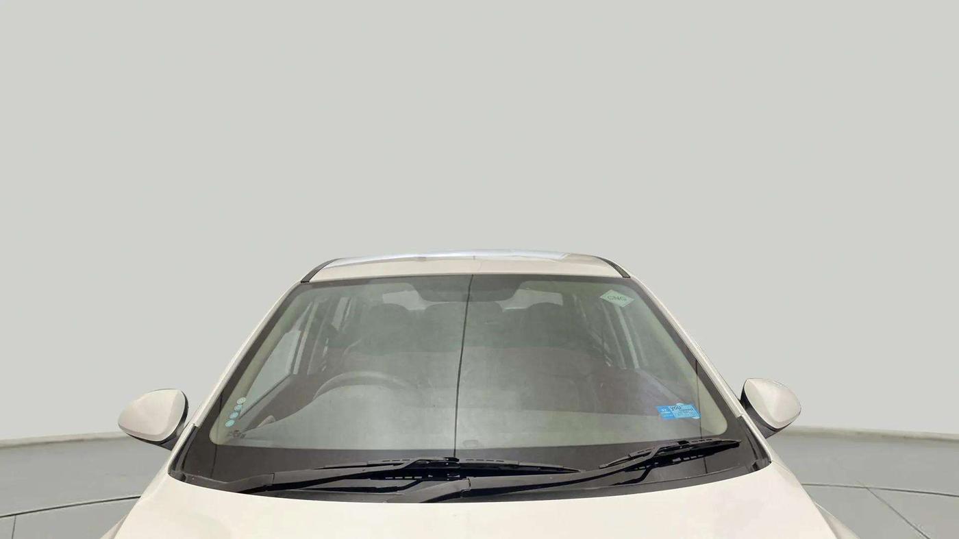 2022 Hyundai AURA S 1.2 CNG, CNG, Manual, 31,709 km, Front Windshield