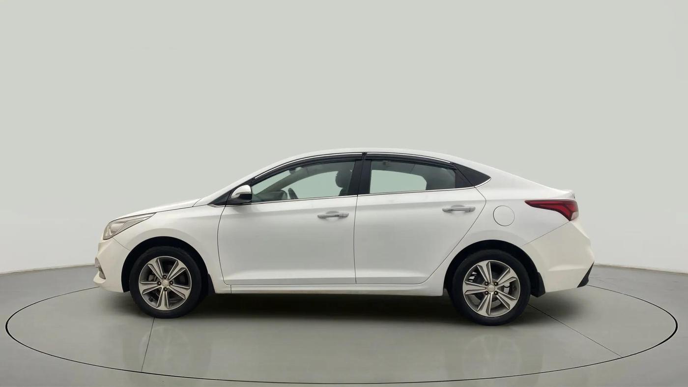 2019 Hyundai Verna 1.6 SX (O) CRDI MT, Diesel, Manual, 92,104 km, Left Side