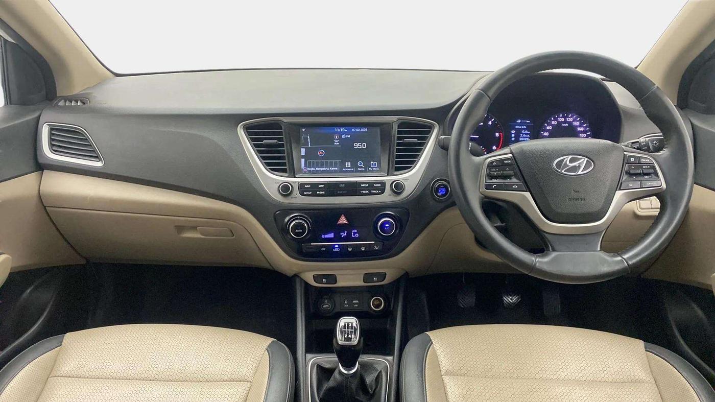 2019 Hyundai Verna 1.6 SX (O) CRDI MT, Diesel, Manual, 92,104 km, Dashboard