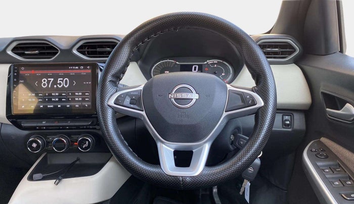 2024 Nissan MAGNITE XL AMT EZ Shift, Petrol, Automatic, 1,899 km, Steering Wheel Close Up