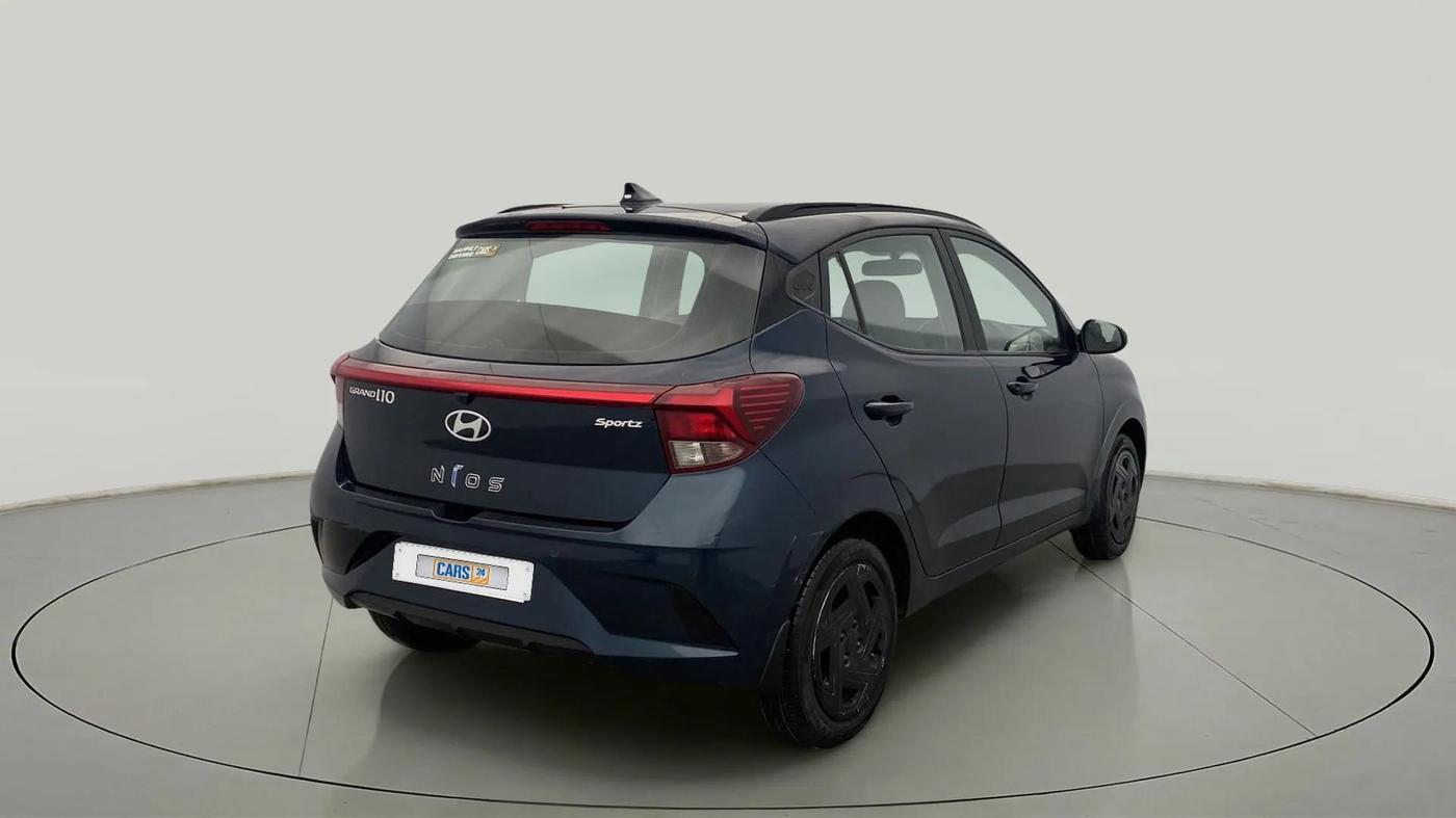 2023 Hyundai GRAND I10 NIOS SPORTZ 1.2 KAPPA VTVT, Petrol, Manual, 18,221 km, Right Back Diagonal