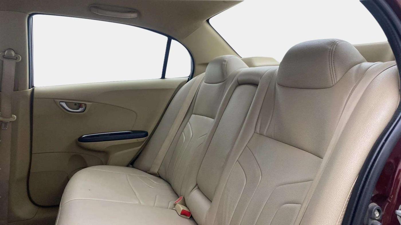 2018 Honda Amaze 1.2L I-VTEC VX AT, Petrol, Automatic, 80,609 km, Right Side Rear Door Cabin