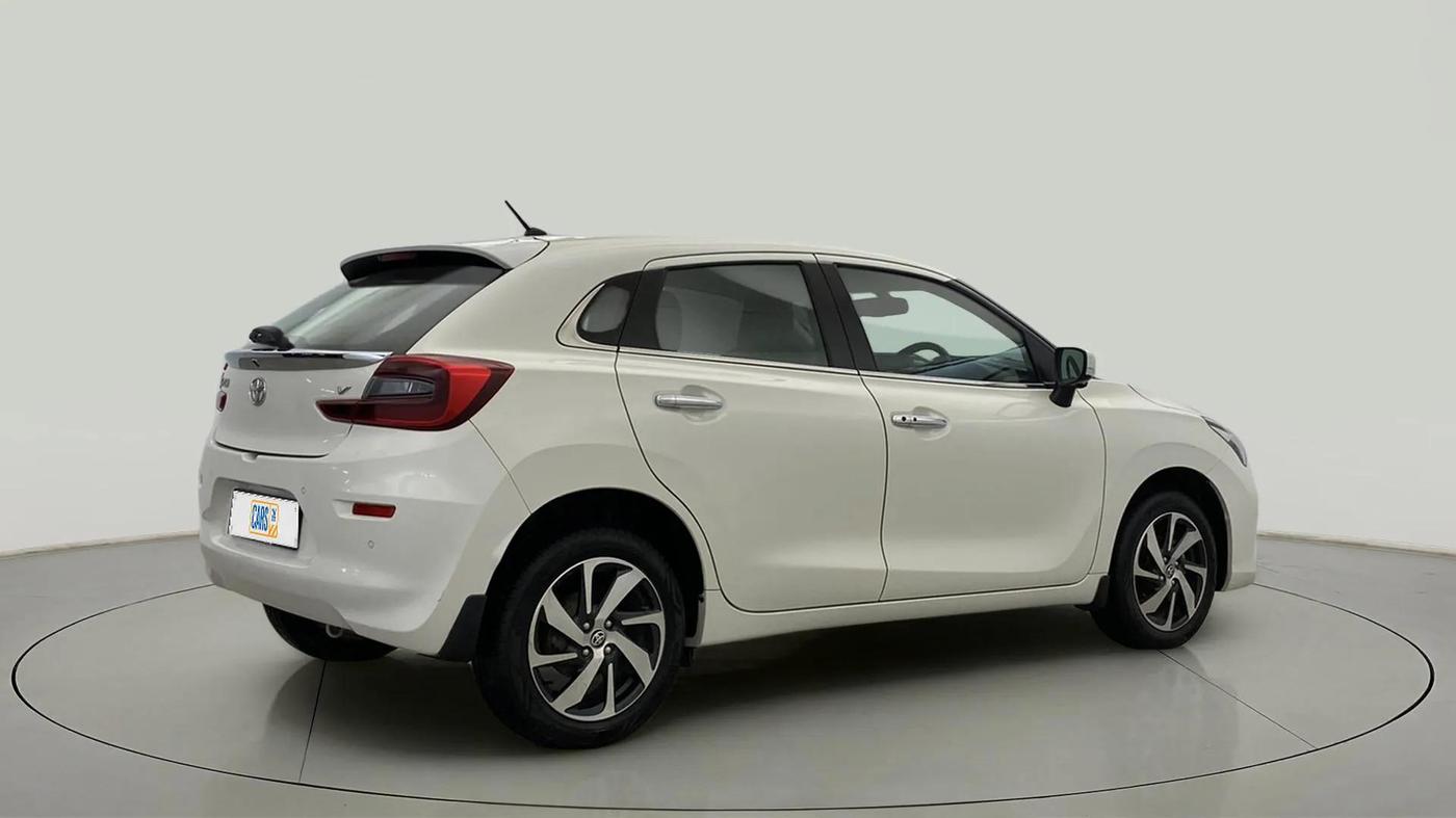 2024 Toyota Glanza V AMT, Petrol, Automatic, 8,083 km, Right Back Diagonal