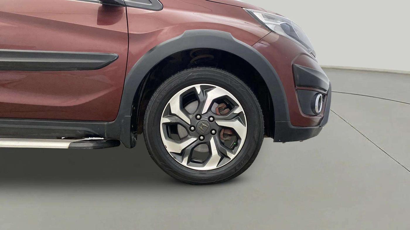 2018 Honda BR-V 1.5L I-VTEC V CVT, Petrol, Automatic, 81,241 km, Right Front Wheel
