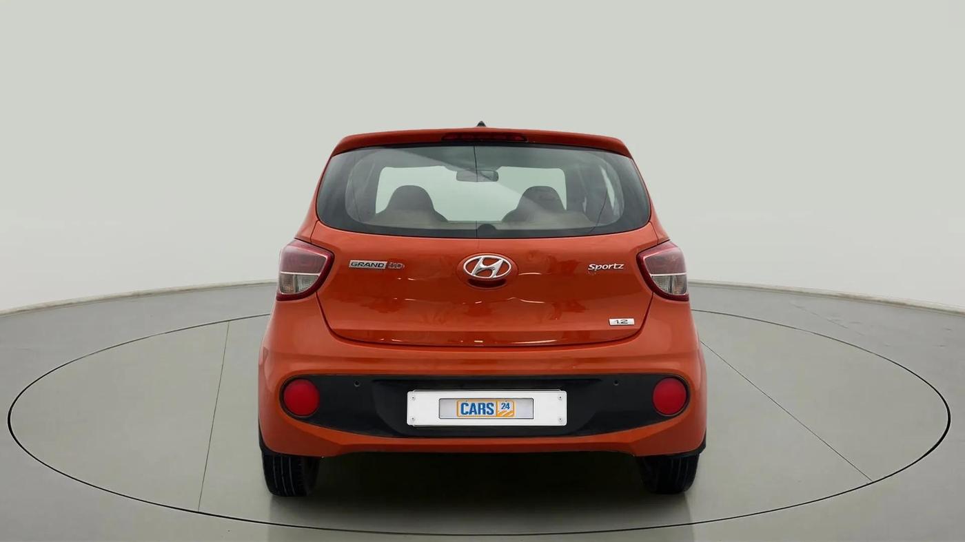 2017 Hyundai Grand i10 SPORTZ 1.2 KAPPA VTVT, Petrol, Manual, 76,342 km, Back/Rear