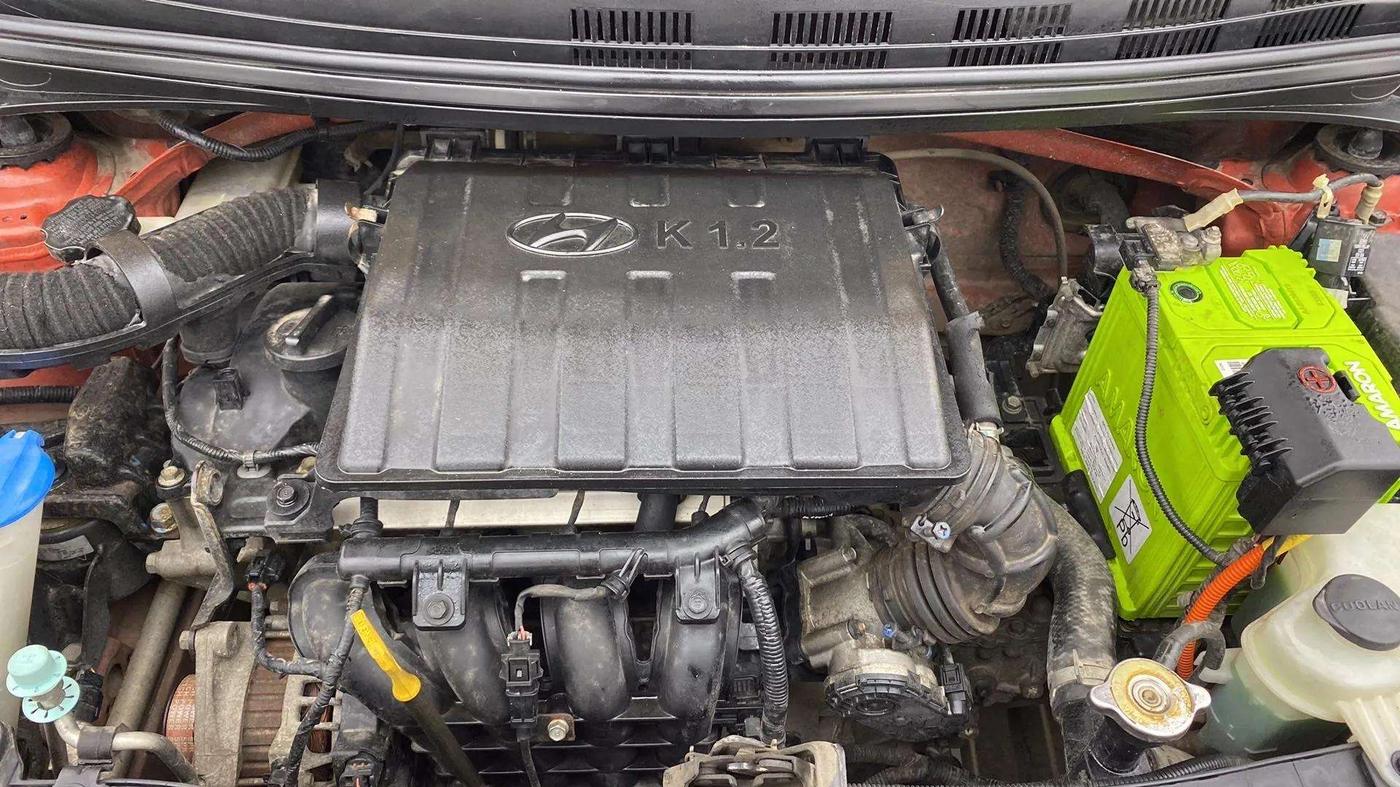 2017 Hyundai Grand i10 SPORTZ 1.2 KAPPA VTVT, Petrol, Manual, 76,342 km, Engine View