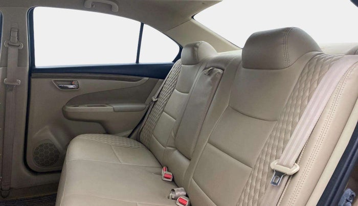 2019 Maruti Ciaz DELTA 1.5 SHVS MT PETROL, Petrol, Manual, 41,981 km, Right Side Rear Door Cabin