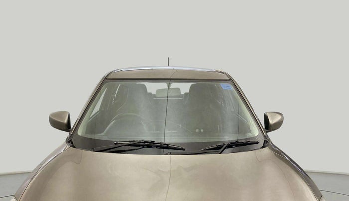 2019 Maruti Swift LXI, Petrol, Manual, 18,096 km, Front windshield - Minor spot on windshield