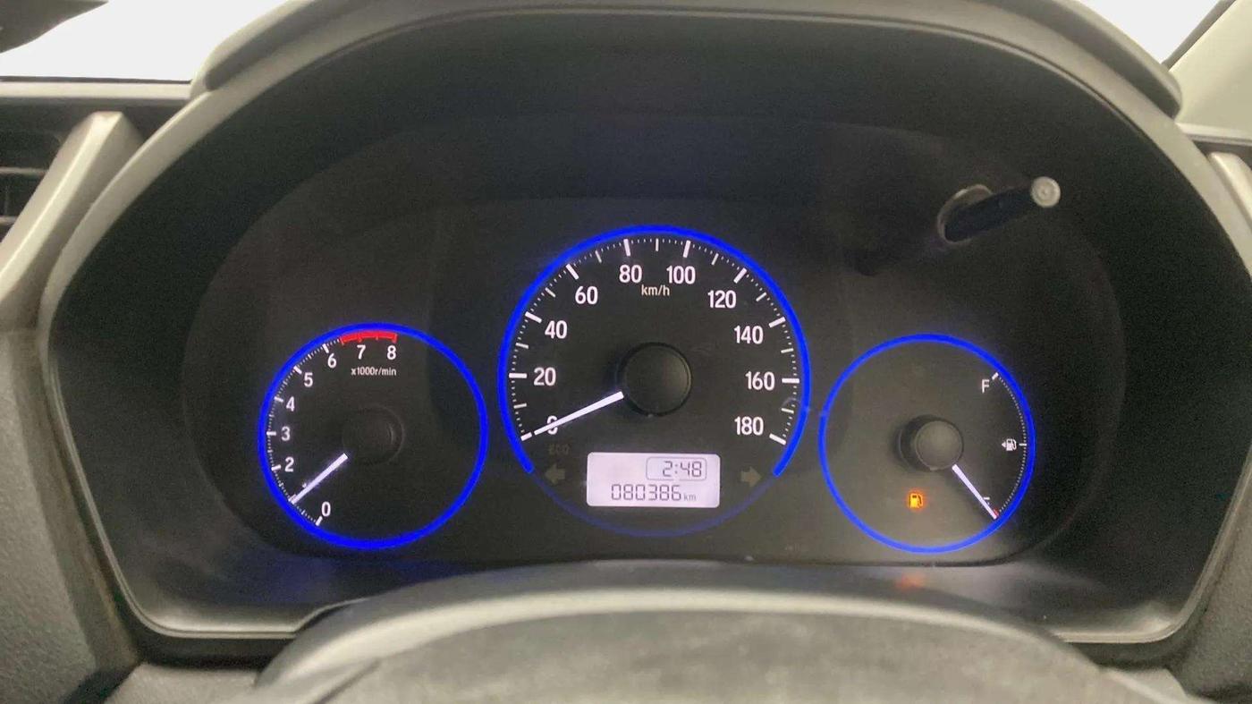 2017 Honda Brio VX MT, CNG, Manual, 80,569 km, Odometer Image