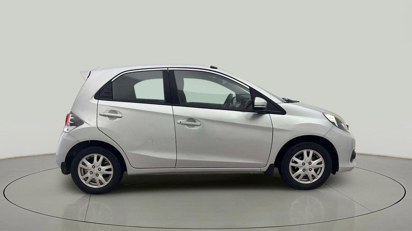 2017 Honda Brio VX MT, CNG, Manual, 80,569 km, Right Side View