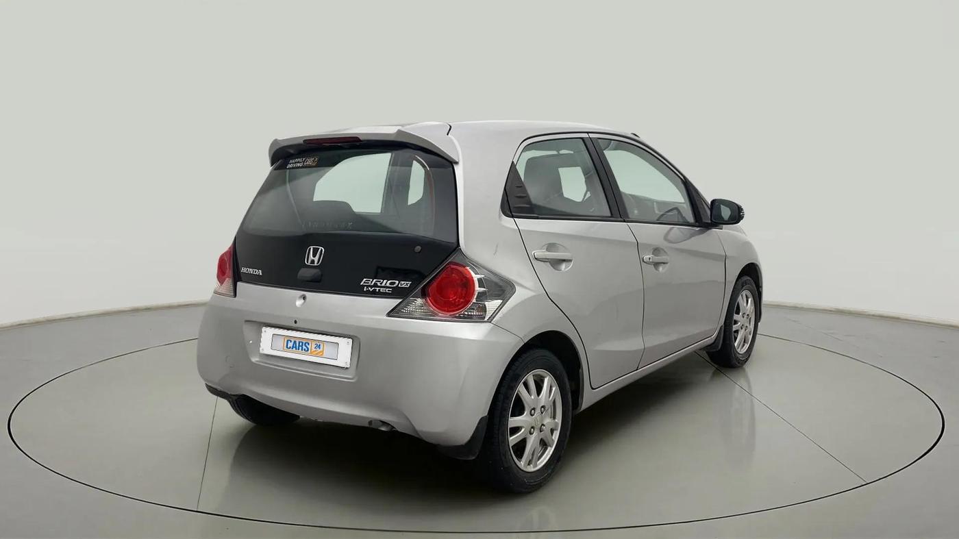 2017 Honda Brio VX MT, CNG, Manual, 80,569 km, Right Back Diagonal