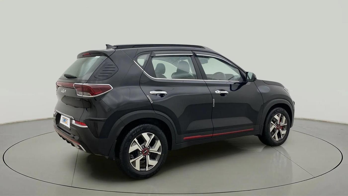 2022 KIA SONET GTX PLUS 1.5, Diesel, Manual, 33,609 km, Right Back Diagonal