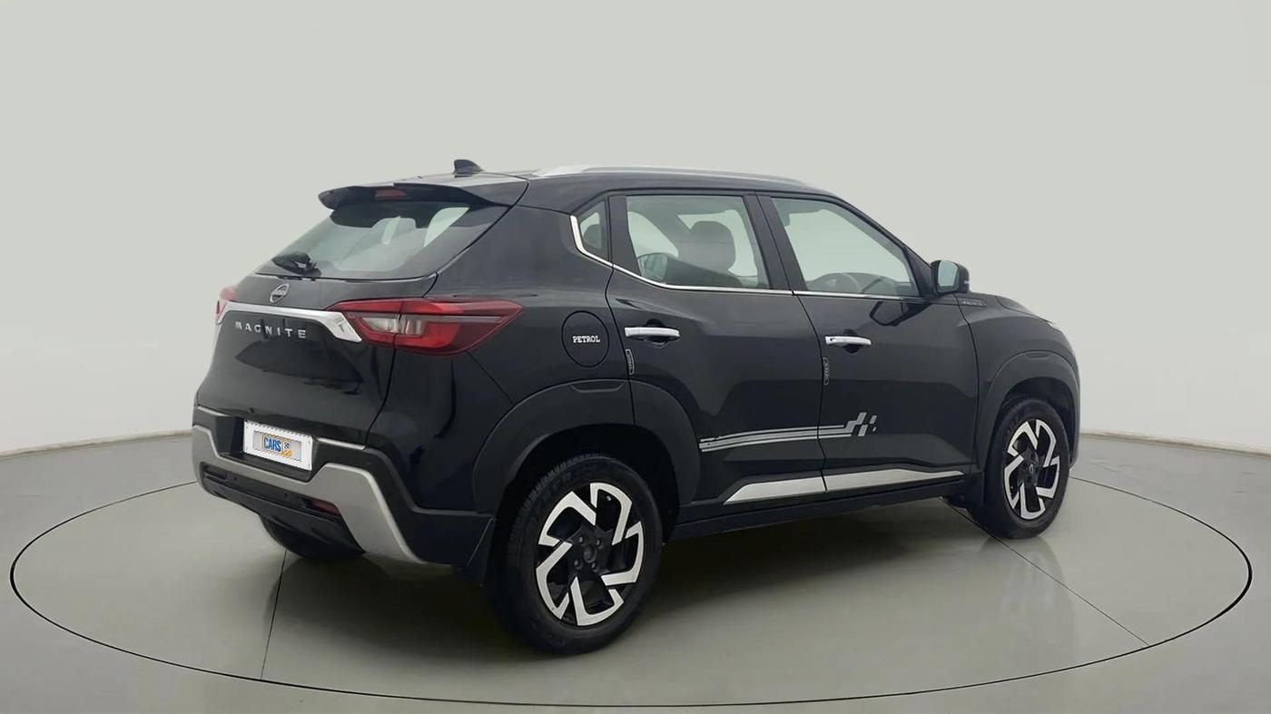 2023 Nissan MAGNITE XV PREMIUM, Petrol, Manual, 18,025 km, Right Back Diagonal