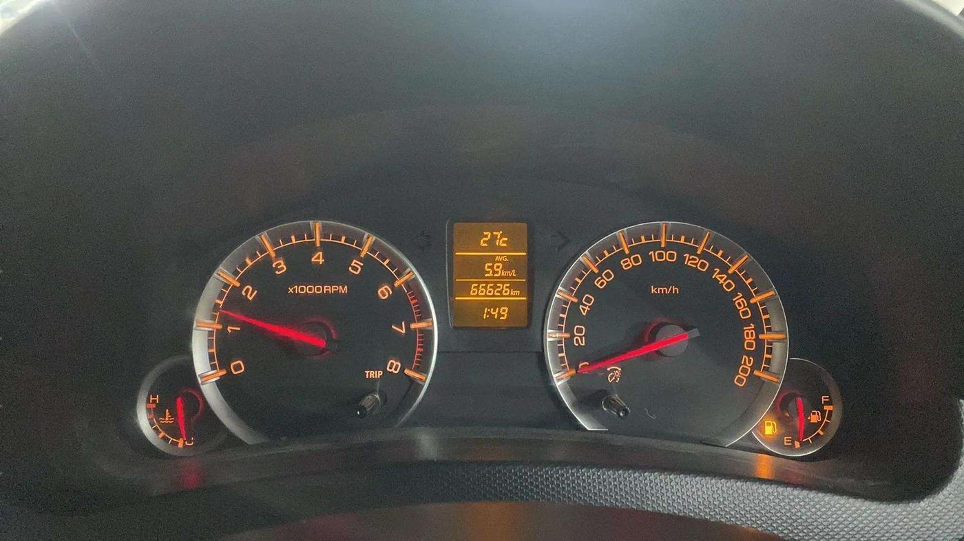 2013 Maruti Swift Dzire ZXI, Petrol, Manual, 66,665 km, Odometer Image