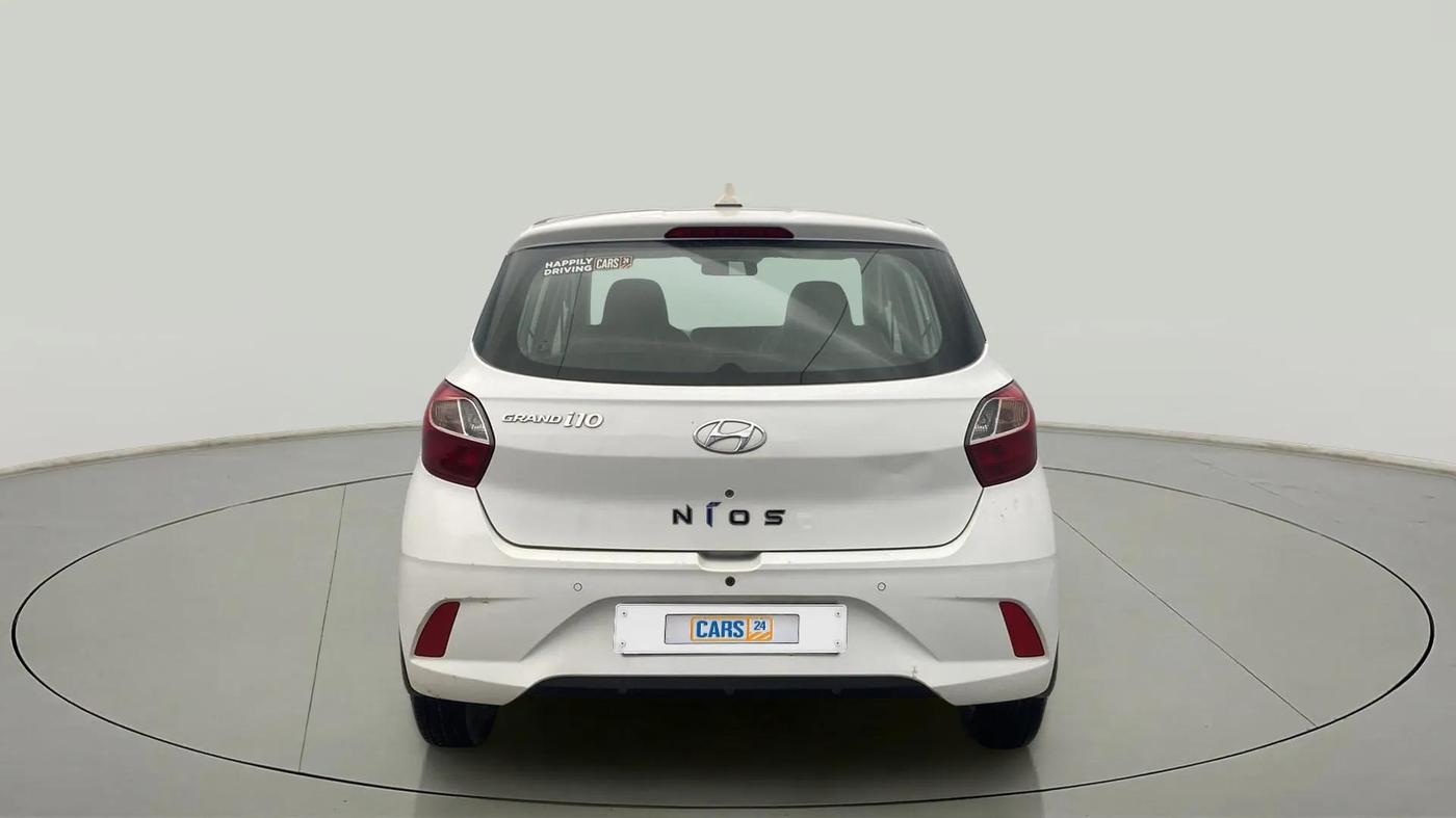 2021 Hyundai GRAND I10 NIOS ERA 1.2 KAPPA VTVT, Petrol, Manual, 20,446 km, Back/Rear