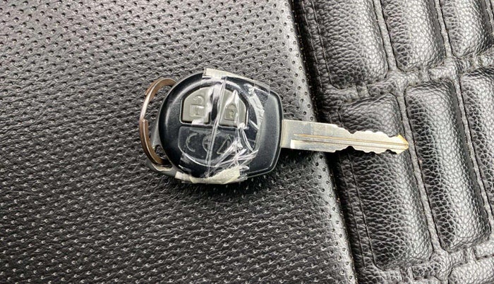 2021 Maruti S PRESSO VXI AMT, Petrol, Automatic, 22,933 km, Key Close Up