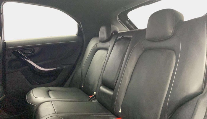 2021 Tata NEXON XZA PLUS (O) PETROL DARK EDITION, Petrol, Automatic, 31,912 km, Right Side Rear Door Cabin
