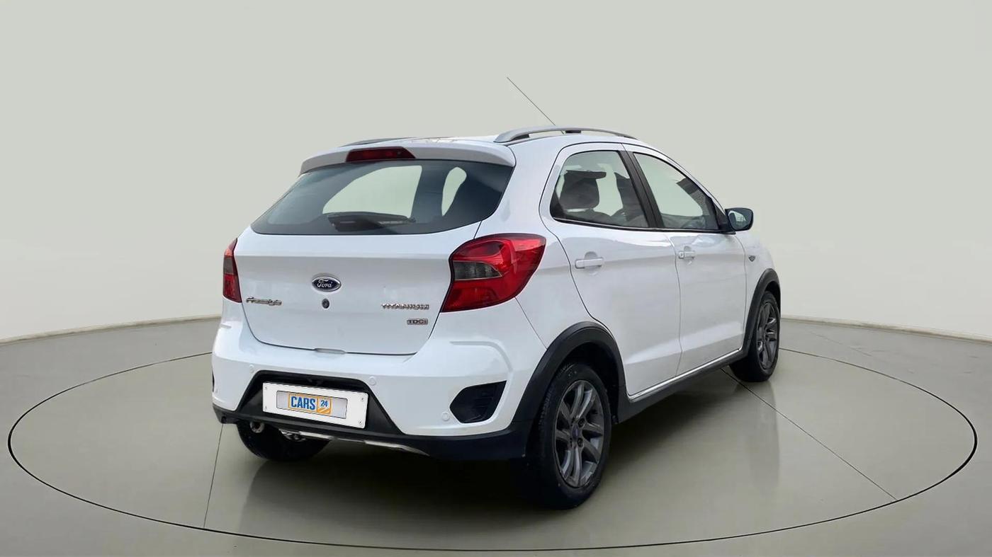 2018 Ford FREESTYLE TITANIUM PLUS 1.5 DIESEL, Diesel, Manual, 87,970 km, Right Back Diagonal