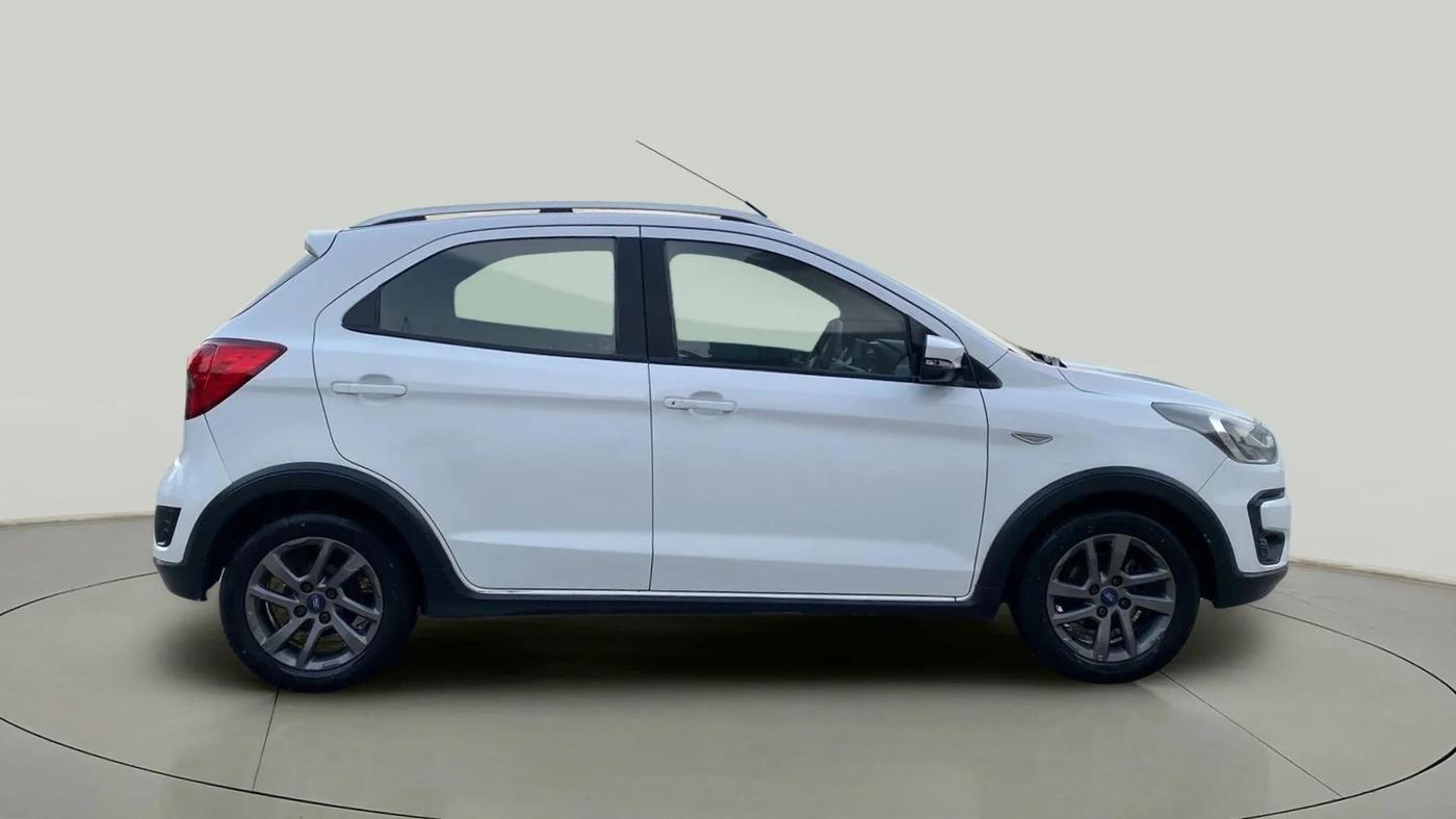 2018 Ford FREESTYLE TITANIUM PLUS 1.5 DIESEL, Diesel, Manual, 87,970 km, Right Side View