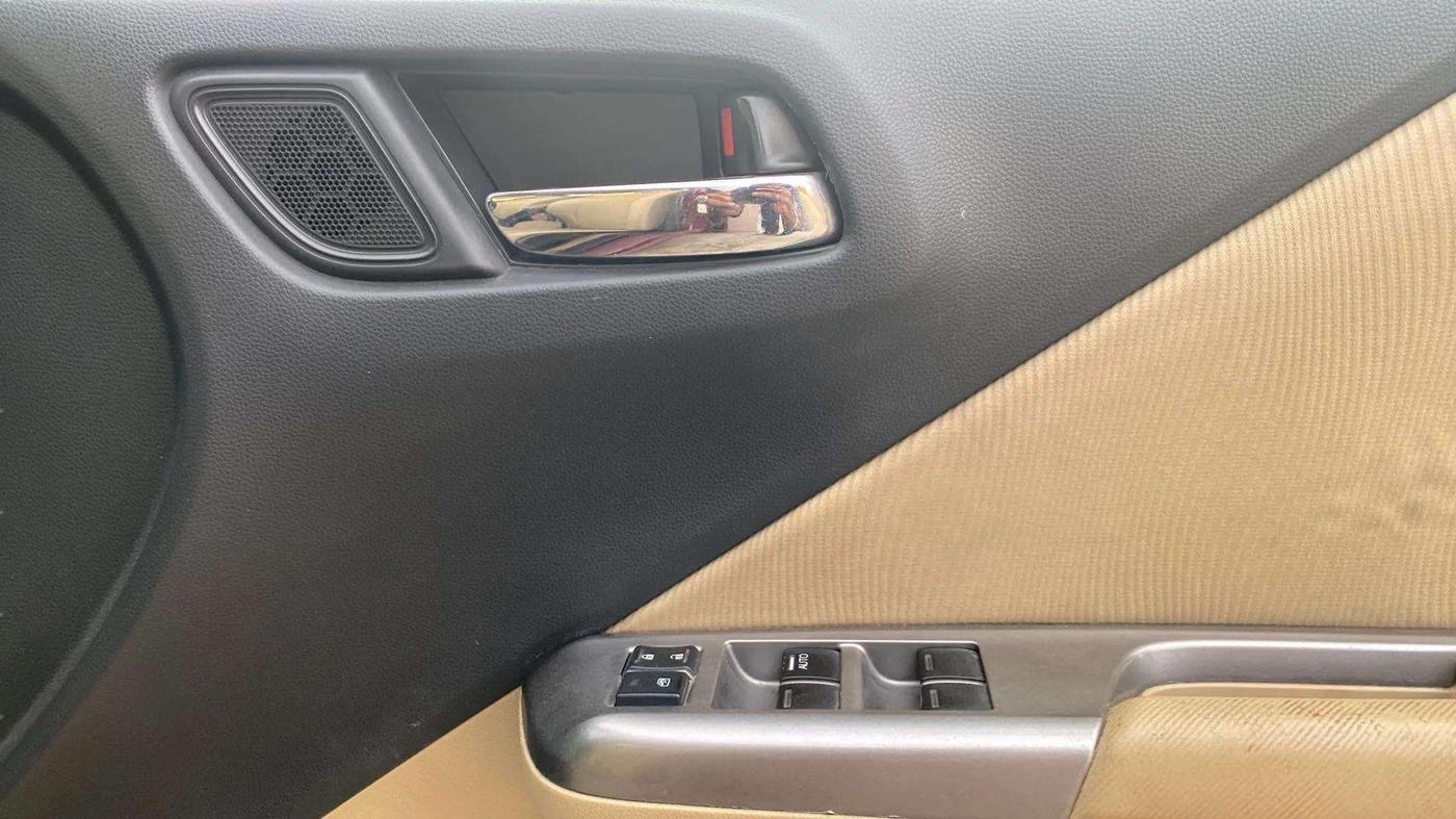 2014 Honda City 1.5L I-VTEC V MT, Petrol, Manual, 92,306 km, Driver Side Door Panels Control