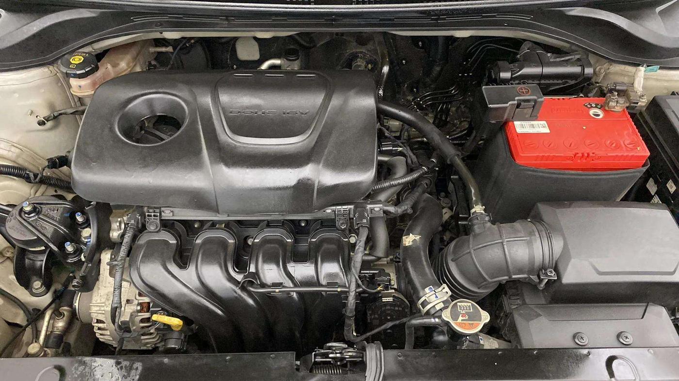 2017 Hyundai Verna 1.6 VTVT SX (O) AT, Petrol, Automatic, 37,131 km, Engine View