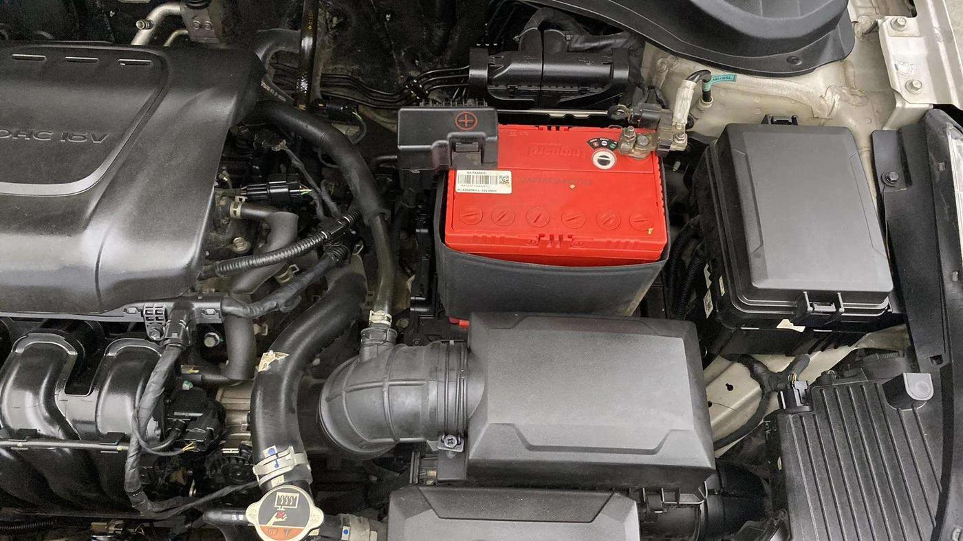 2017 Hyundai Verna 1.6 VTVT SX (O) AT, Petrol, Automatic, 37,131 km, Engine View - Left