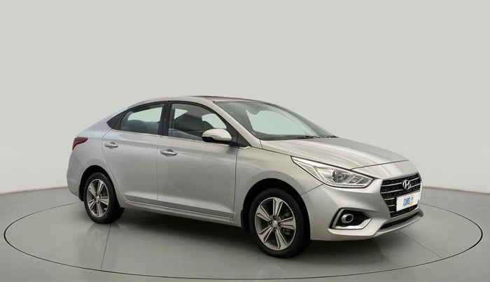 2017 Hyundai Verna 1.6 VTVT SX (O) AT, Petrol, Automatic, 36,965 km, Right Front Diagonal