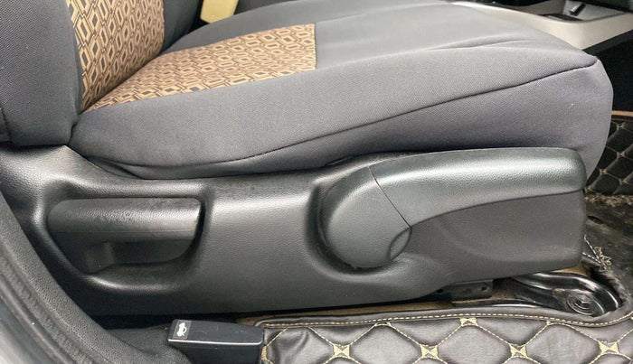 2019 Honda City 1.5L I-VTEC VX, CNG, Manual, 78,730 km, Driver Side Adjustment Panel