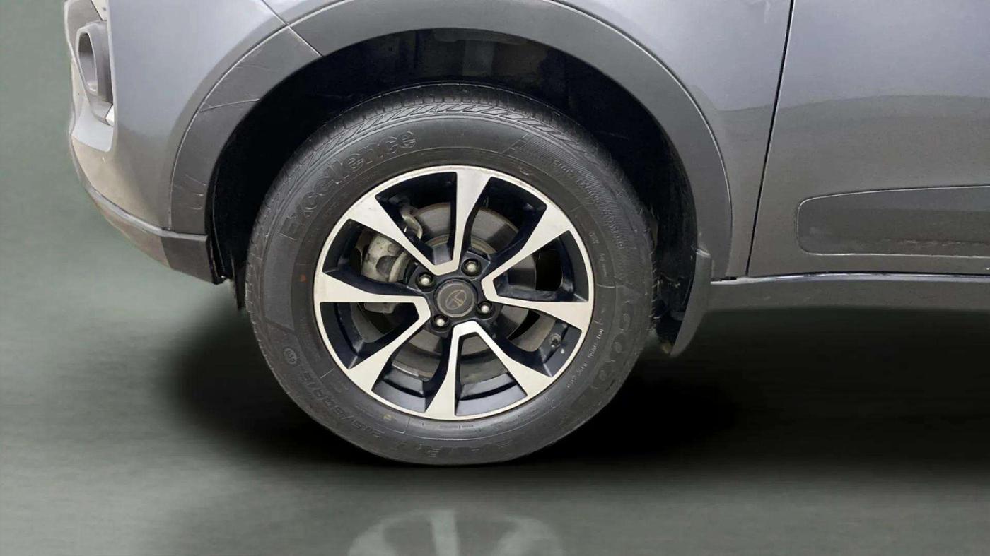 2021 Tata NEXON XZ PLUS PETROL, Petrol, Manual, 61,477 km, Left Front Wheel