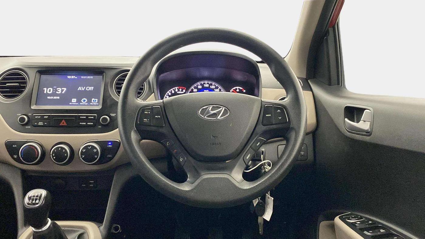 2018 Hyundai Grand i10 SPORTZ 1.2 KAPPA VTVT, Petrol, Manual, 63,703 km, Steering Wheel Close Up